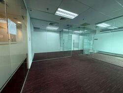 Sunshine Plaza (D7), Office #586572351